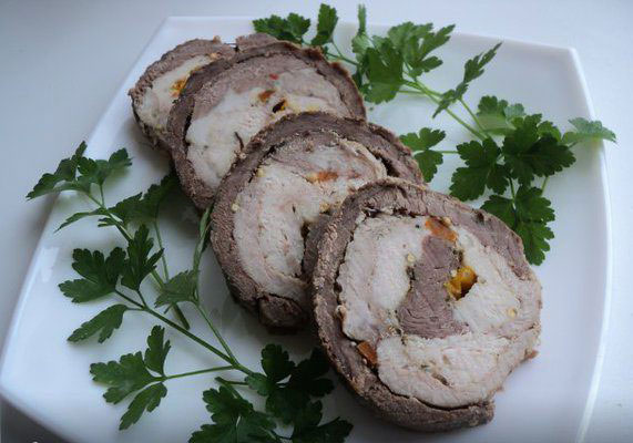 Chicken rolls with prunes: step by step recipes with photos