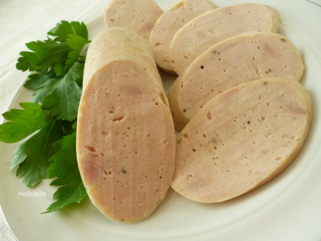 Chicken sausage in a bottle at home