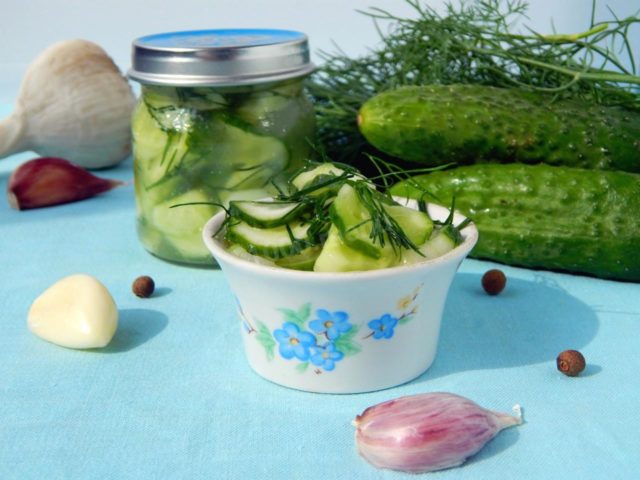 Chopped cucumbers with mustard: recipes for the winter in slices, slices, spicy