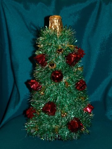 Christmas tree made of garlands and tinsel: on the wall with your own hands, from sweets, cardboard, wire