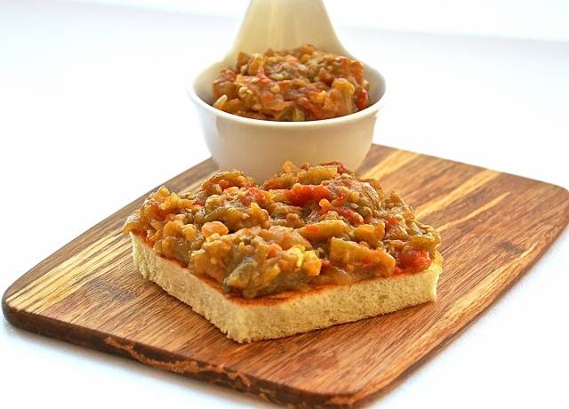 Classic eggplant caviar