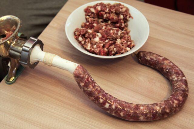 Cold smoked sausage at home: recipes with photos, videos