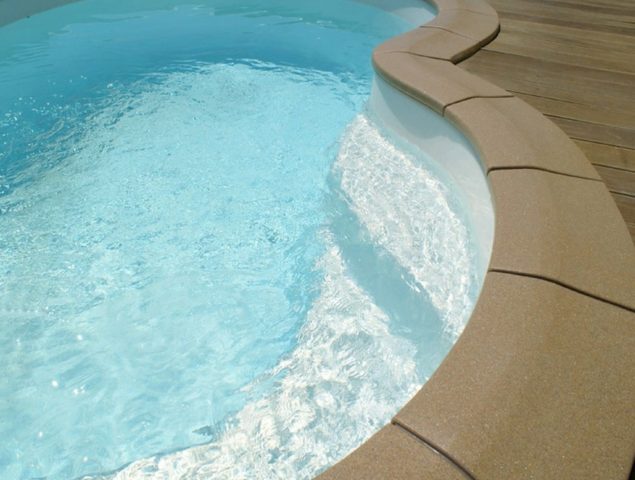 Composite pool: do-it-yourself installation + owner reviews