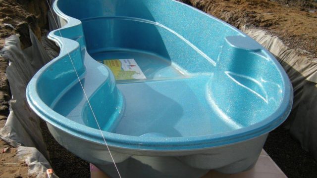 Composite pool: do-it-yourself installation + owner reviews