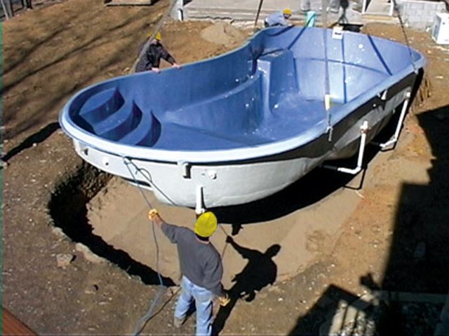 Composite pool: do-it-yourself installation + owner reviews