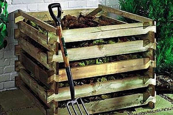 Compost heap: how to make it yourself for a summer residence