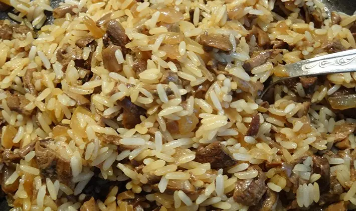 Cooking rice with porcini mushrooms: recipes with photos