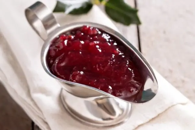 Cowberry jam for the winter: 28 simple recipes