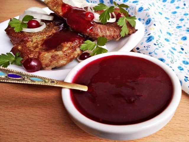 Cowberry sauce for meat