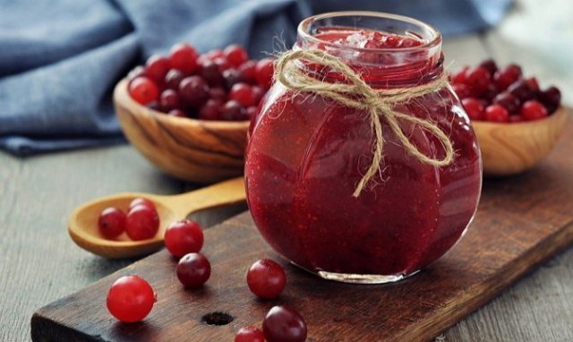 Cranberry jam - recipes for the winter