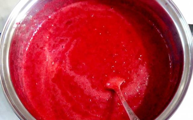 Cranberry jam without seeds