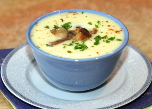 Cream soup of porcini mushrooms: how to cook, recipes