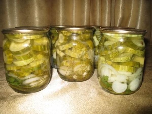 Cucumbers for the winter: homemade recipes for preserving pickled and pickled cucumber preparations in liter jars