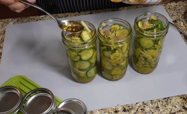 Cucumbers pickled with cinnamon: recipes for the winter