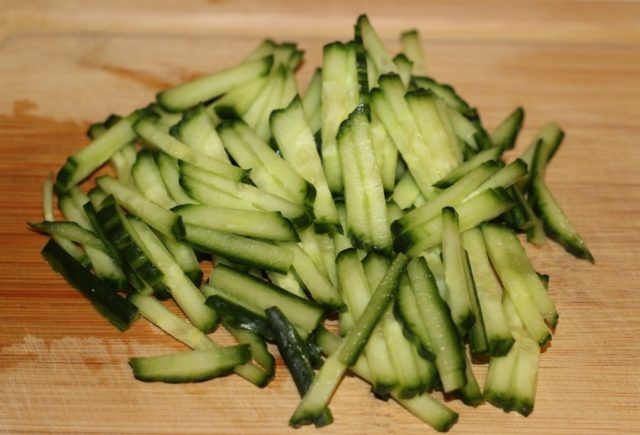 Cucumbers with carrots in Korean for the winter: step by step recipes with photos