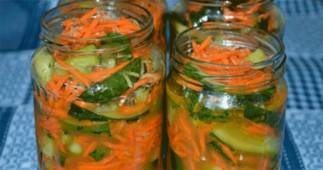 Cucumbers with carrots in Korean for the winter: step by step recipes with photos