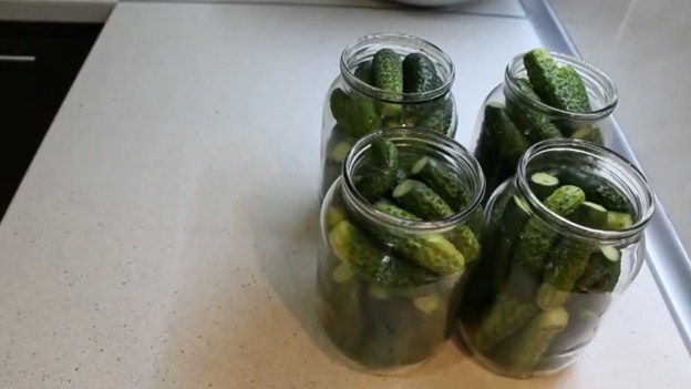 Cucumbers with chili ketchup: recipes without sterilization for the winter per liter jar