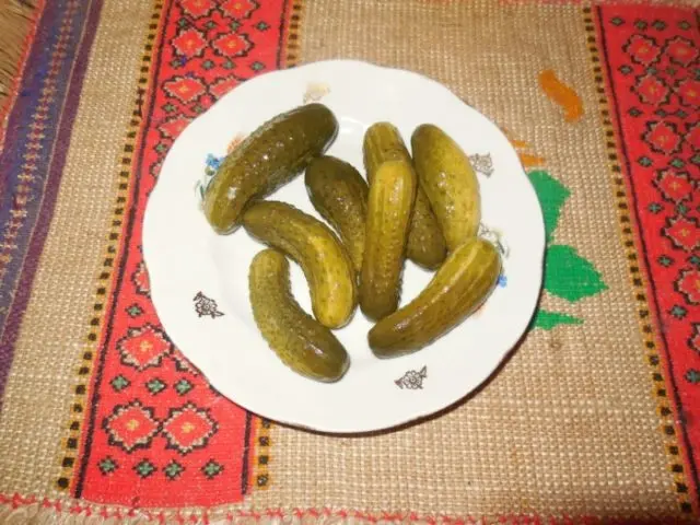 Cucumbers with honey for the winter: salted, pickled, canned