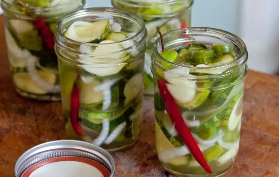 Cucumbers with Korean mustard for the winter: the most delicious cooking recipes