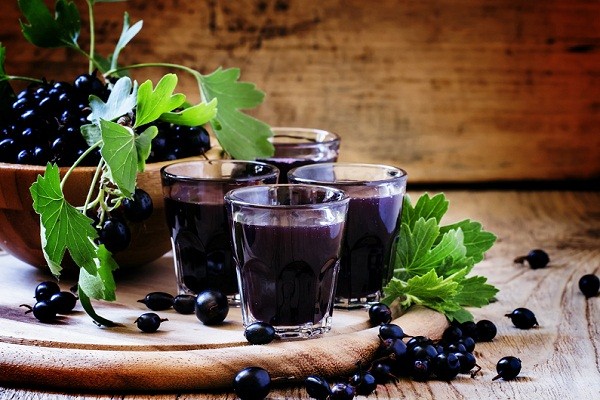 Currant leaf wine recipe