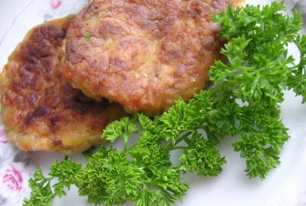 Cutlets from rice: recipes with photos