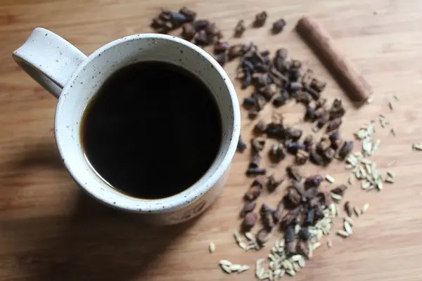 Dandelion root coffee: benefits and harms, how to brew