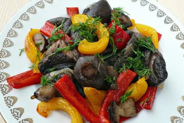 Delicious boletus for the winter: recipes for mushroom blanks