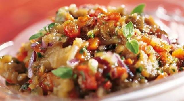 Delicious eggplant caviar for the winter