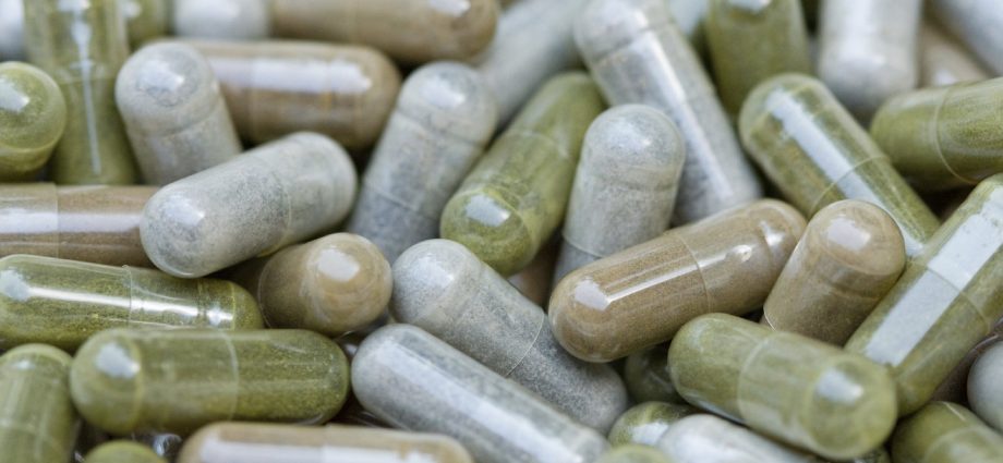 Dietary supplements worsen the effects of drugs and may cause complications