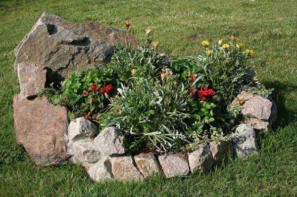 DIY flower beds: photo