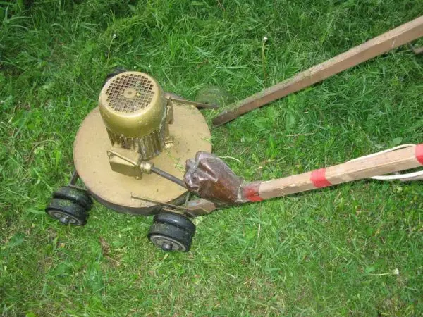 DIY lawn mower: step by step instructions