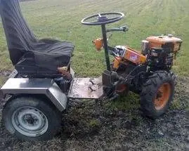 DIY mini tractor from a walk-behind tractor 