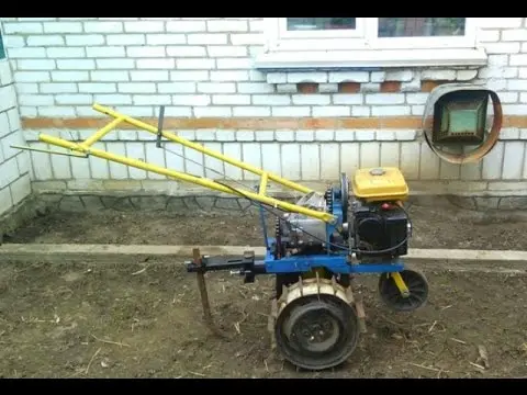 DIY mini tractor from a walk-behind tractor 