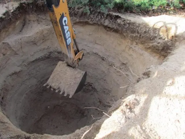 DIY tire well for the garden: step by step guide + photo