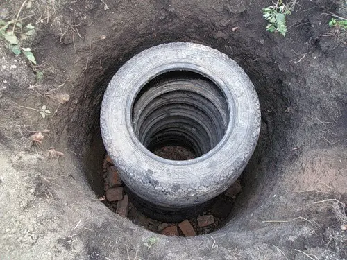 DIY tire well for the garden: step by step guide + photo