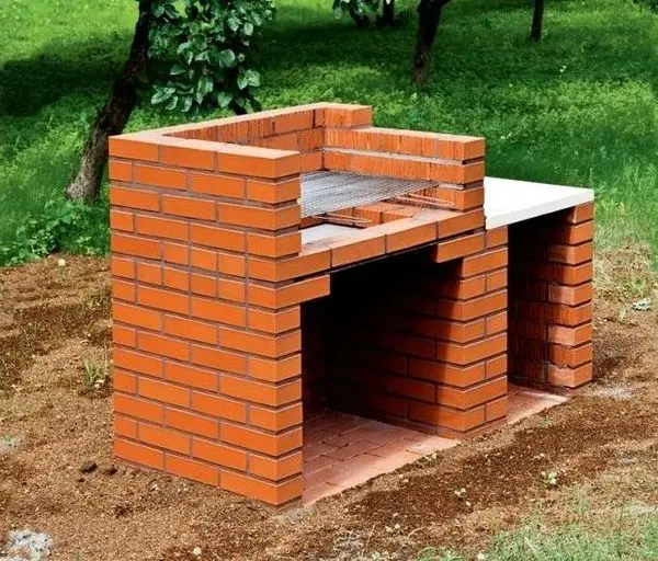 Do-it-yourself barbecue: how to build an outdoor oven in the country, a drawing with dimensions and an ordinal brickwork diagram