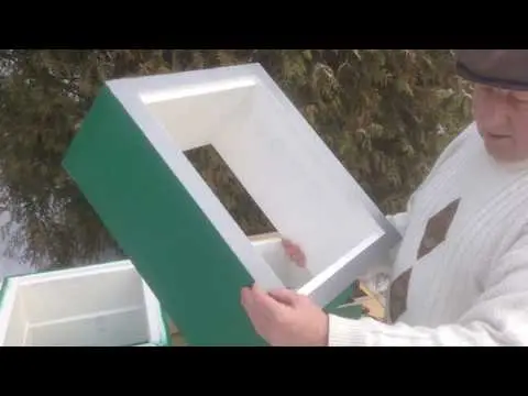 Do-it-yourself beehive from expanded polystyrene (polystyrene)