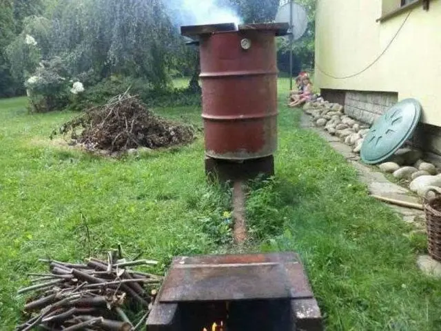 Do-it-yourself cold-smoked smokehouse from a barrel: diagrams + drawings