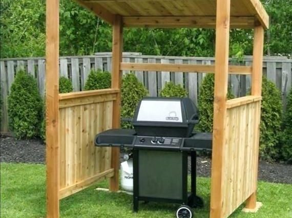 Do-it-yourself corner gazebo: design project with barbecue or barbecue, construction of a simple pavilion for a summer residence