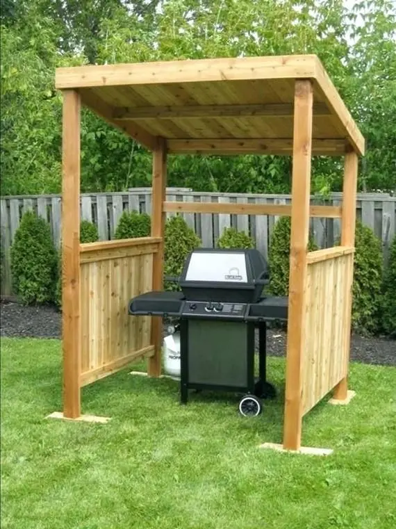 Do-it-yourself corner gazebo: design project with barbecue or barbecue, construction of a simple pavilion for a summer residence