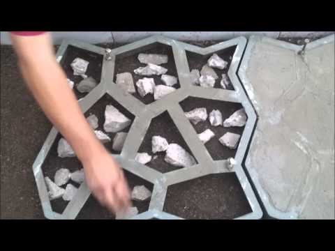 Do-it-yourself garden path using a mold (plastic, metal): instructions for pouring formwork on a stencil