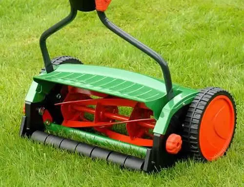 Do-it-yourself lawn mower from a washing machine