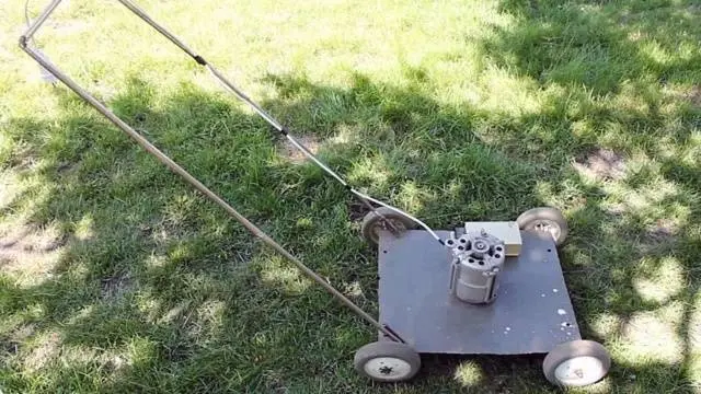 Do-it-yourself lawn mower from a washing machine