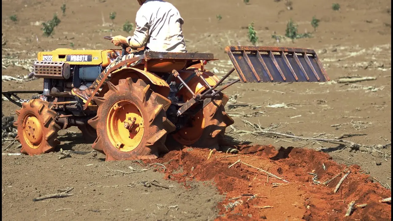 Do-it-yourself mini tractor attachment