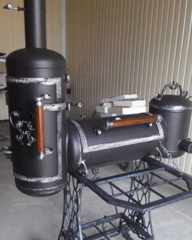 Do-it-yourself smokehouse-barbecue from a gas cylinder: drawings, photos, videos