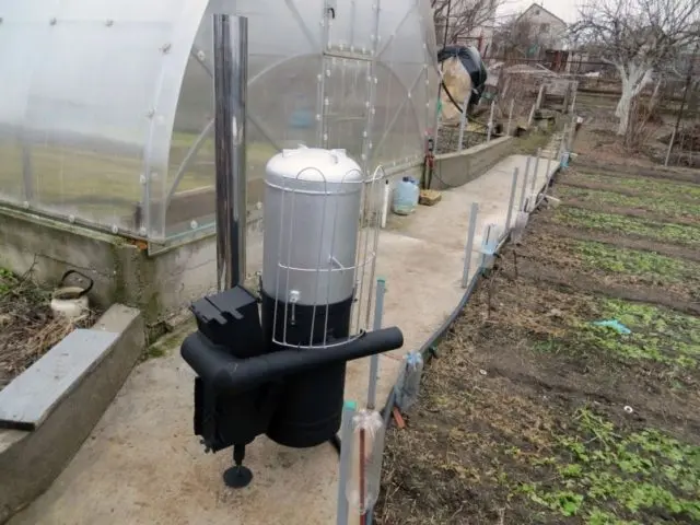 Do-it-yourself smokehouse from a gas cylinder: photos, drawings, video