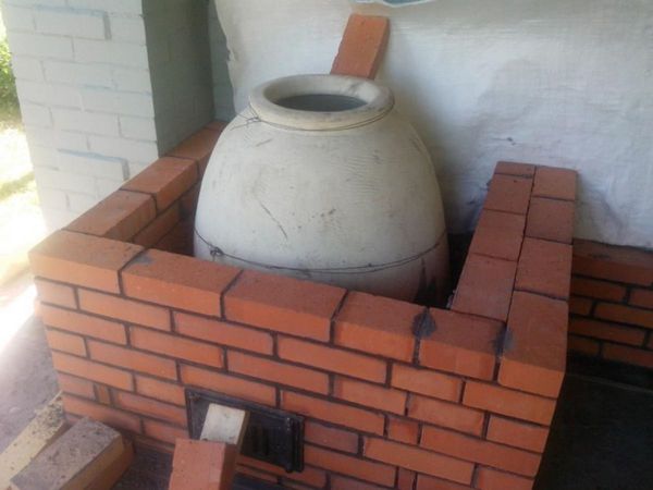 Do-it-yourself tandoor in the country: how to build a brick oven or in the ground, horizontal and vertical laying