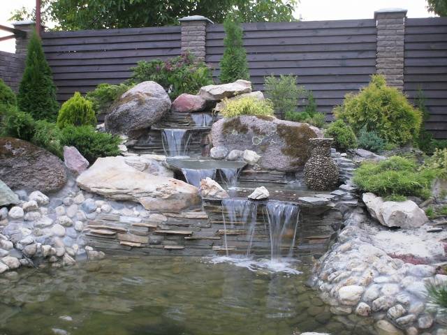 Do-it-yourself waterfall in the country: step by step instructions