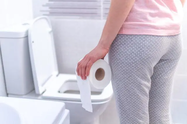 Do you stay in the toilet for a long time? Doctors warn: it could end badly