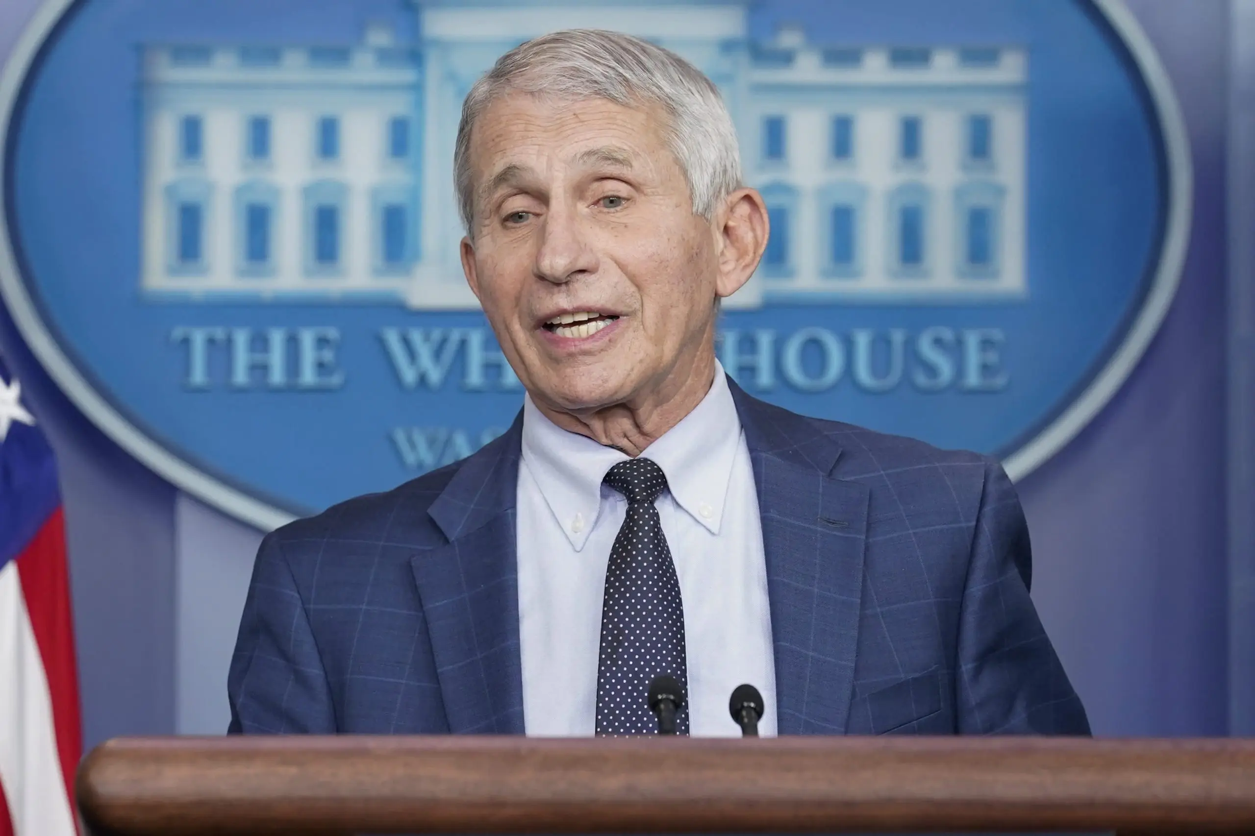 Dr. Fauci: The third dose protects against the Omicron. &#8220;The message remains clear&#8221;